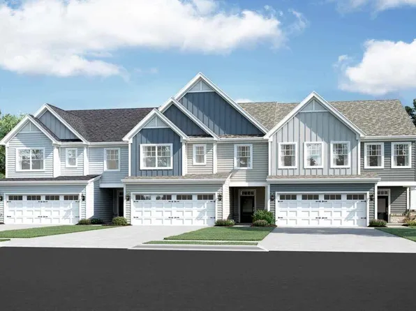 2438 Englemann Dr #357, New Hill, NC 27562