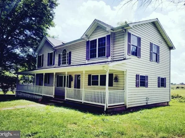 42277 Chestnut Hill Ln, Leesburg, VA 20176