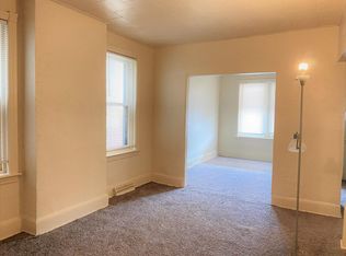 918 W 5th St, Chester, PA 19013