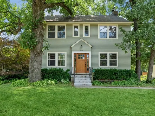 3704 Franklin Ave, Des Moines, IA 50310