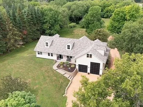 2165 S Lake Shore Dr, Maple Plain, MN 55359