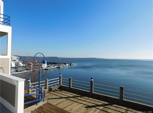 4 Harbour Close, New Haven, CT 06519