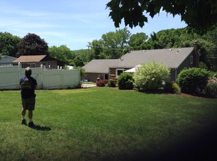 12 Toad Ridge Rd, Middlefield, CT 06455