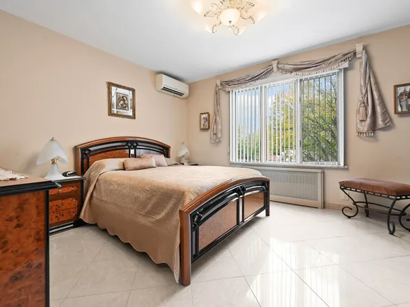 1836 72nd Street image 21 of 31