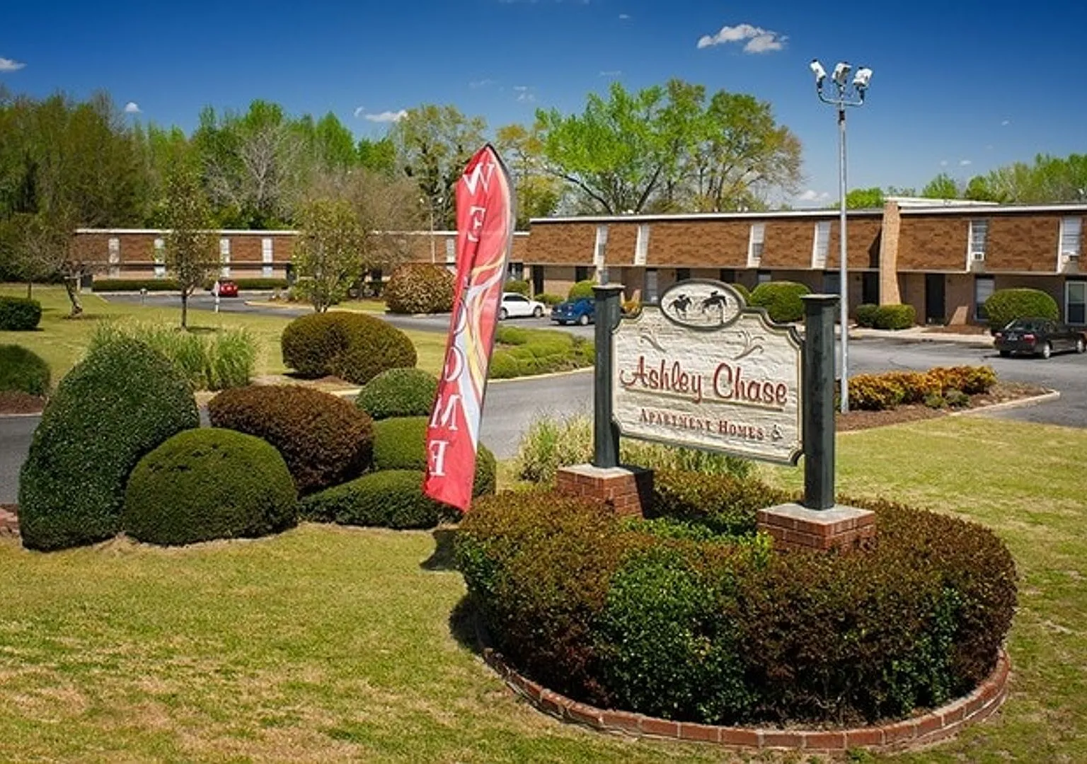 Ashley Chase Apartments — Photo 1