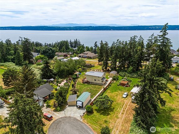 3rd image of 840 Wolverine Place