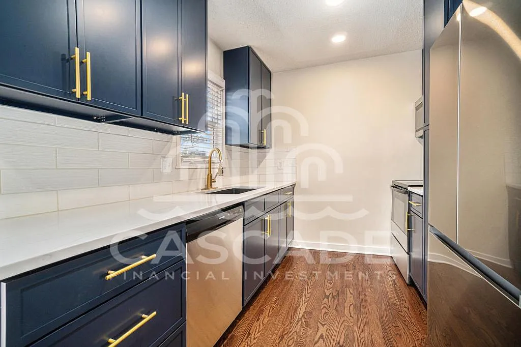 403 Village Drive — Photo 4