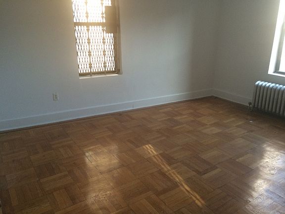 5th image of 239 Ocean Ave APT 2I