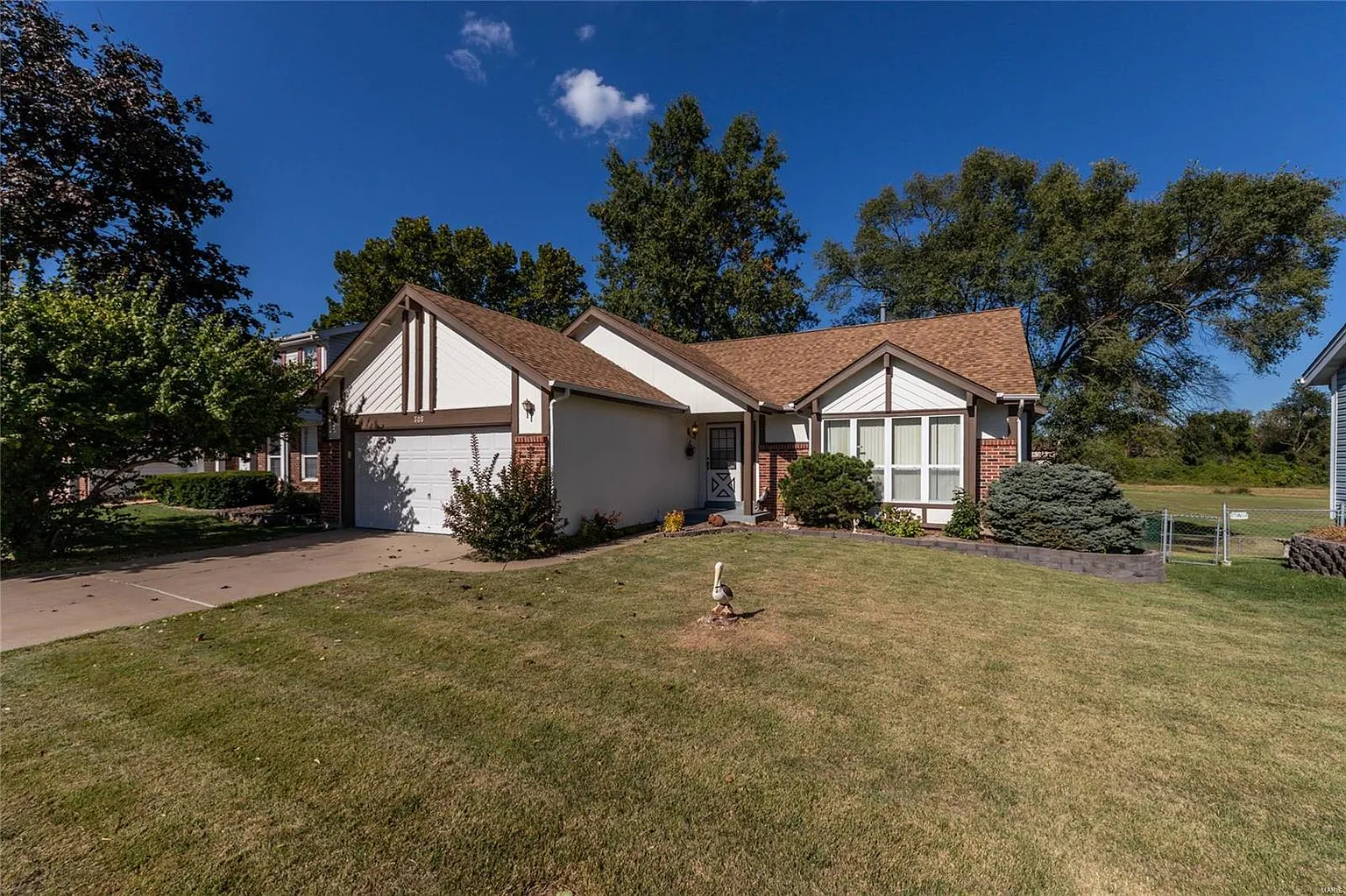 505 Rancho Ln photo 1