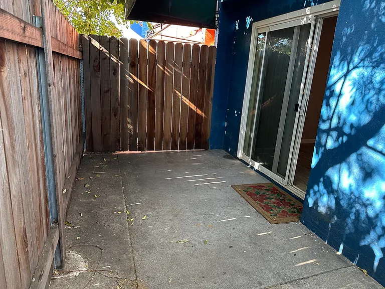 10273 Mills Station Rd #2 — Photo 10