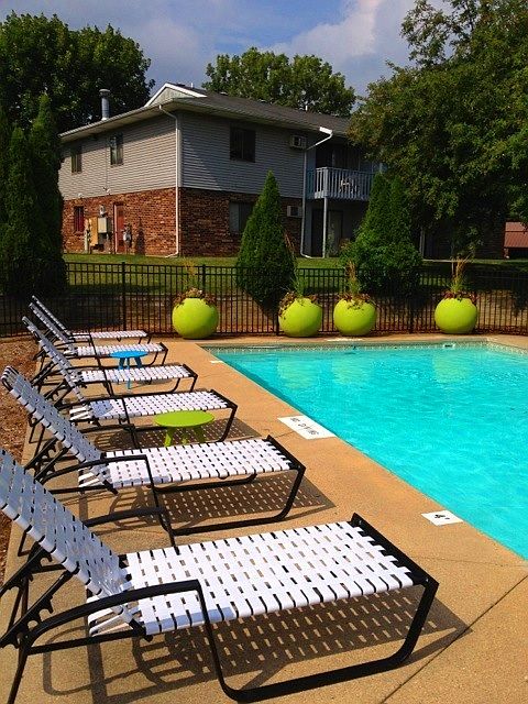 1st image of 1713 S Greenfield Cir NE APT 201