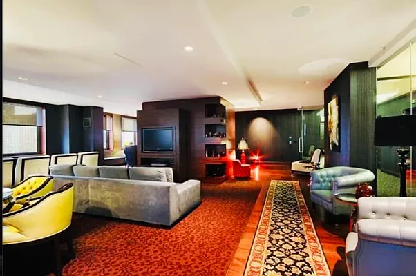 Rented by Level Group | media 12