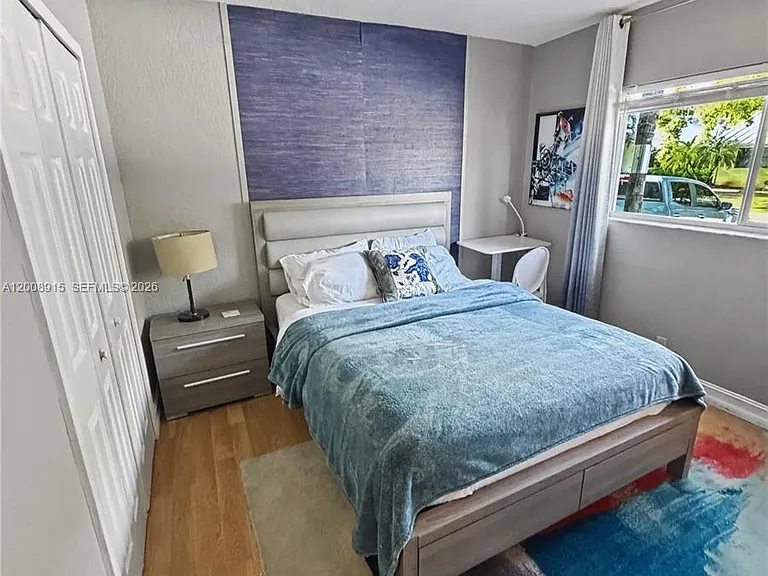 1423 Holly Heights Dr #11 — Photo 10
