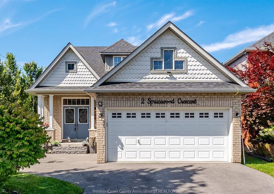 1st image of 2 Sprucewood Cres