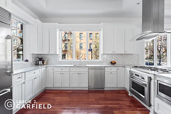 Sold by Leslie J. Garfield | media 5