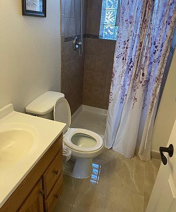 5th image of 15315 Saint Andrews Dr