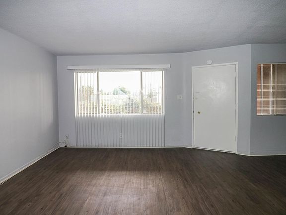 4th image of 645 Lime Ave APT 14
