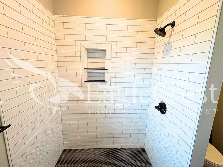 1855 Woodmere Loop — Photo 36