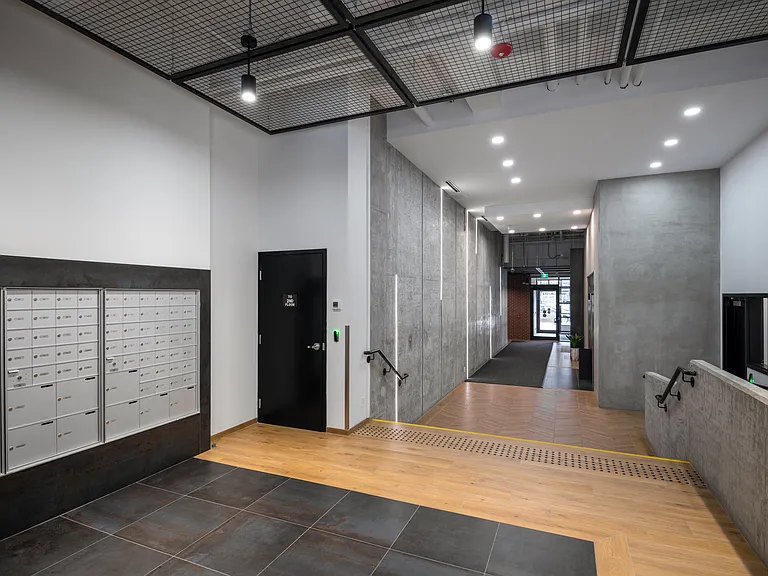 4030 University Ave NW — Photo 48