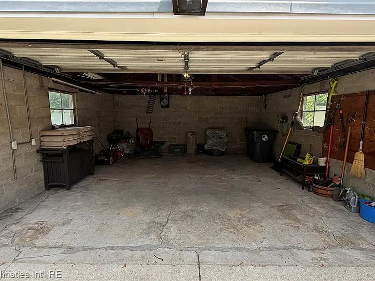 2990 Oakshire Ave — Photo 23
