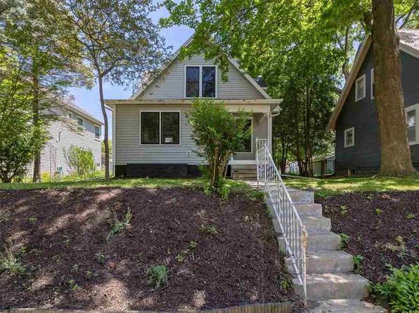 818 Rundell St, Iowa City, IA 52240