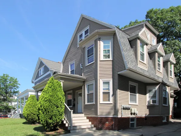 246 Waterman St APT 3, Providence, RI 02906