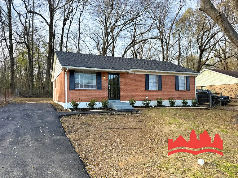 4061 Mossville St — Photo 15