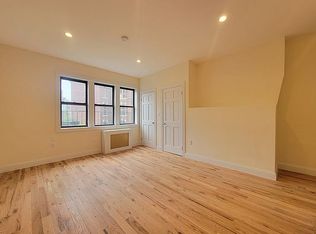 494 Hudson St APT 6, New York, NY 10014