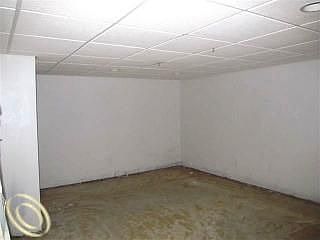 2nd image of 23225 Oakleigh Ave