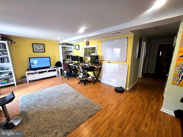 4453 Edan Mae Ct — Photo 19