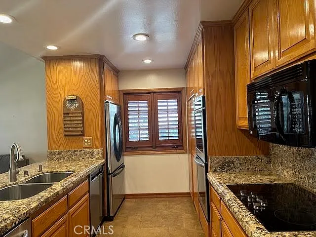 13355 Ridgecrest Ln — Photo 7