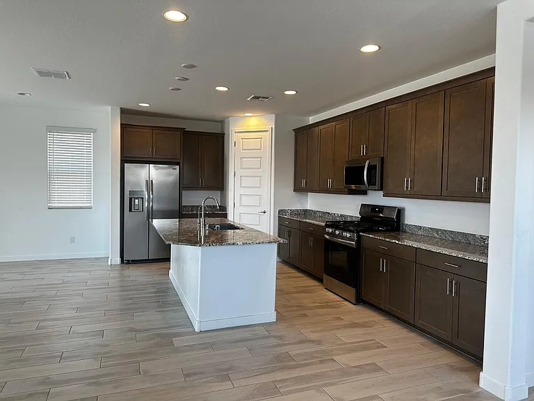 3269 E Baler Dr — Photo 26