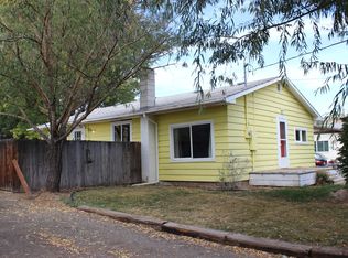 310 N 10th St, Selah, WA