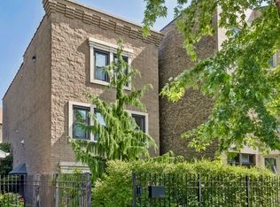 1922 W Cortland St, Chicago, IL 60622