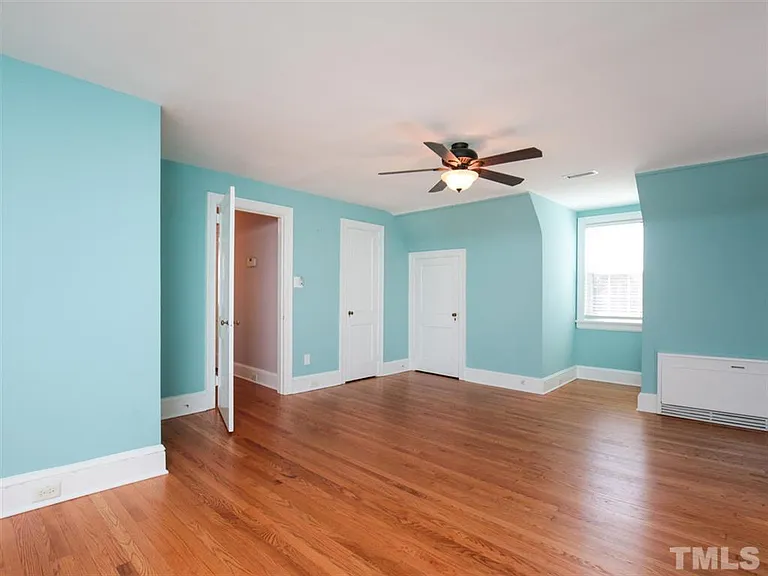 Large room on 2nd floor with a good sized closet can be bedroom, bonus or flexible to your needs.
