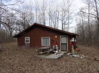 N17436 Daisy Dr, Beecher, WI 54156