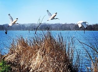 484 Conestoga Trl, Angleton, TX 77515