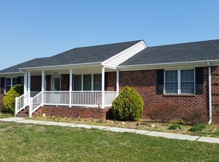 8133 Brown Ave, West Point, VA 23181