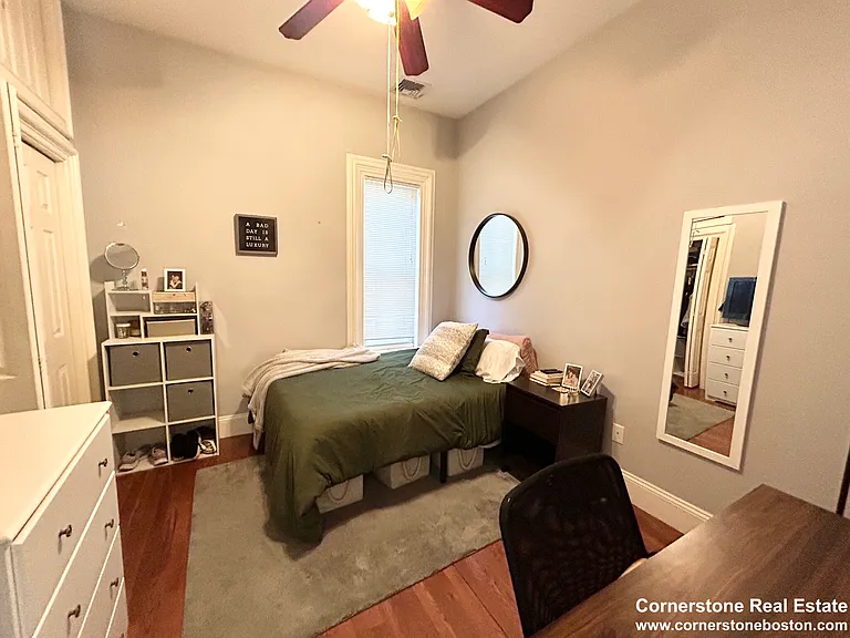 135 Hillside St #4 — Photo 6