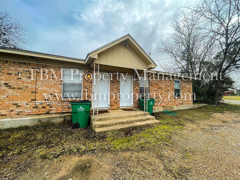 1st image of 402 N Fairway St #404