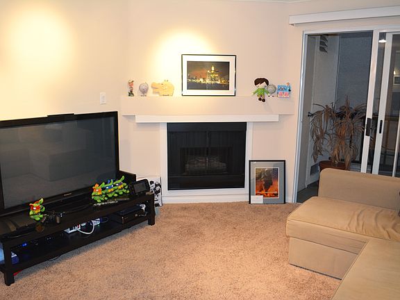 4th image of 21500 Burbank Blvd APT 218
