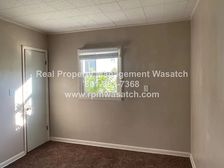 866 S McClelland St — Photo 30