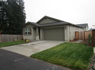 33209 SW Havlik Dr, Scappoose, OR 97056