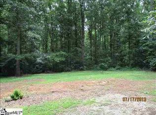 225 Marina Ct, Spartanburg, SC 29303