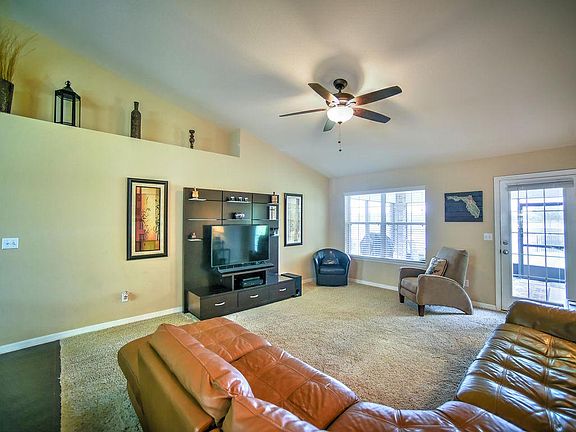 3rd image of 109 Mableberry Ct