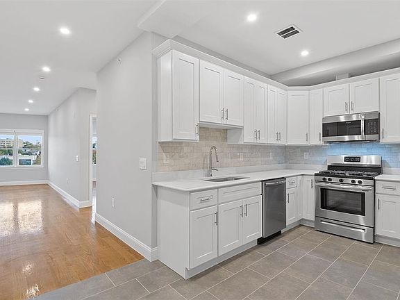2nd image of 311-315 W Side Ave #308