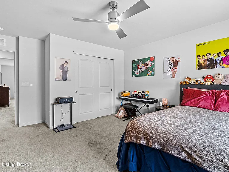 12034 Wooden Trace Dr — Photo 24