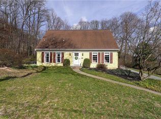 3473 Laurel Ln, Center Valley, PA 18034