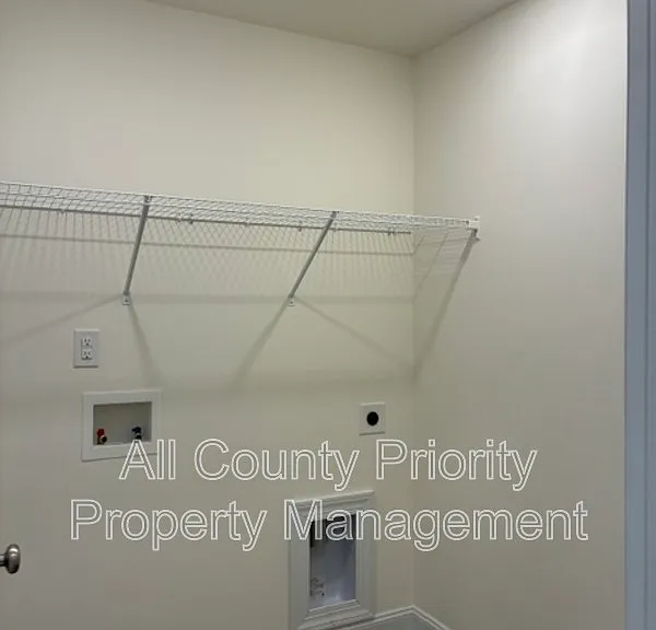 243 Ford Meadows Dr — Photo 10