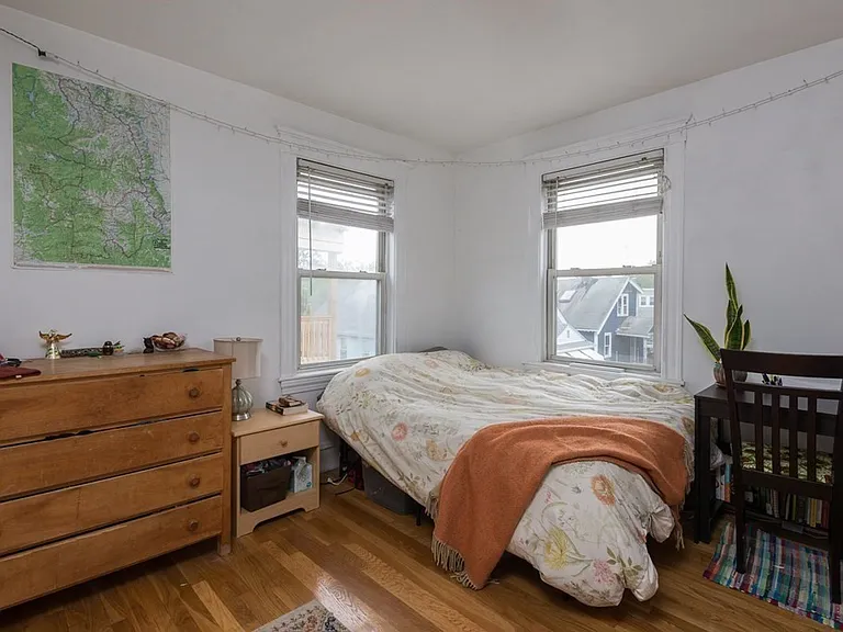 4114 Washington St #3 — Photo 26